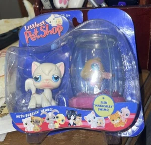 LPS Hasbro 2004 Littlest Pet Shop Haustierpaare weiße Katze #9 Fisch #10 Fischnapf Neu im Karton - Bild 1 von 3
