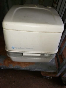 Porta Potti 100 Series 135 by ThetfordIn excellent condition - Picture 1 of 3