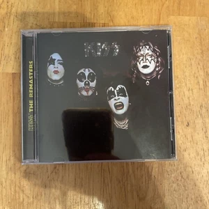 KISS Self-Titled Debut US CD 1997 Remaster Issue - Picture 1 of 8