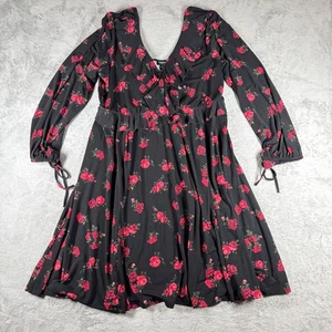 Vestido Torrid Hi Low Talla 1 Negro Rojo Rosas Floral Volantes Oscuro Romántico Capricho - Imagen 1 de 12