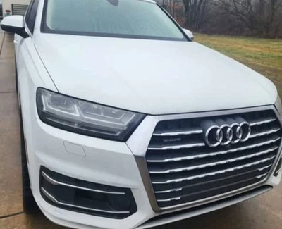 (LOCAL PICKUP ONLY) Hood Fits 17-23 AUDI Q7 1517532 - Image 1 of 2