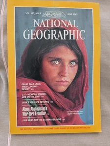 National Geographic Afghan Refugee Girl Haunted Eyes June 1985 Sharbat Gula - Picture 1 of 10