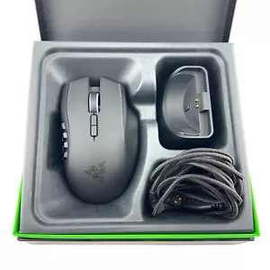 Mouse para juegos Razer Naga Epic Chroma MMO con cable/inalámbrico (modelo: RC30-012301) - Imagen 1 de 12