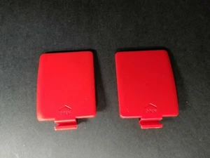 NEW SET PAIR OF RED BATTERY COMPARTMENT COVERS LIDS for The SEGA GAME GEAR  G27 - Picture 1 of 2