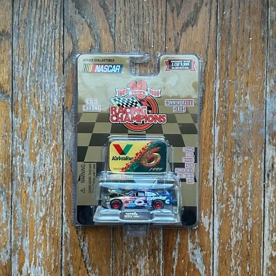 Ford Taurus 1999 Mark Martin cromo dorado #6 Racing Champions 1/64 Foto 1 de 4