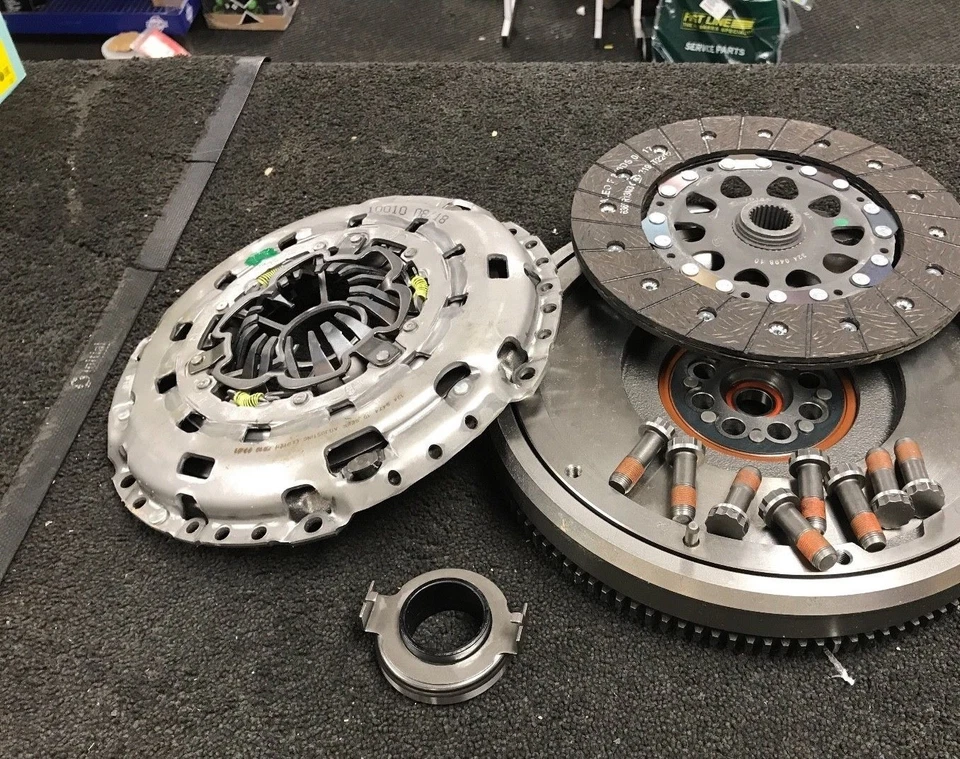 FOR  CRV 2.2i-CTDi SPORT N22A2 DTEC FLYWHEEL CLUTCH DUAL MASS FLYWHEEL KIT OEM - Image 1 of 1