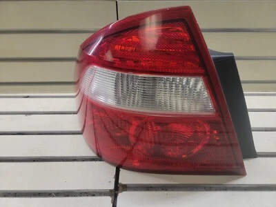 🔥2005-2007 Ford Cinco Cientos Luz Trasera Luz Trasera Lado Izquierdo Del Conductor Foto 1 de 4