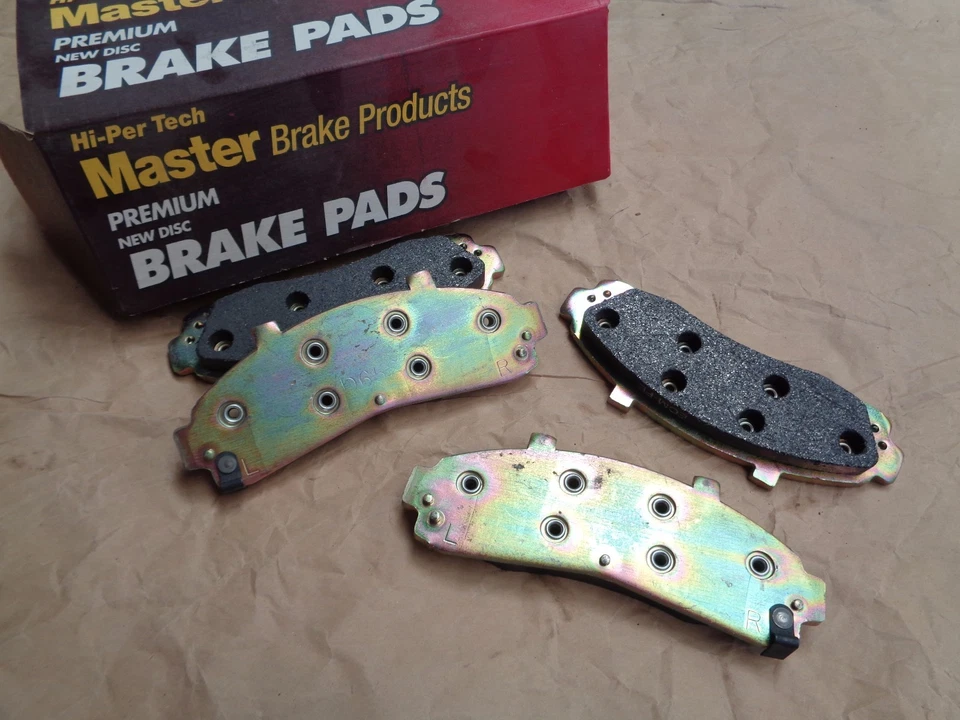 Serie pastiglie freno anteriori / Front brake pads  Ford MAZDA Mercury - Immagine 1 di 1