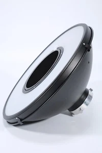 Bowens Studio Lighting Softlite Reflector and Grid Diffuser - Photo 1/10