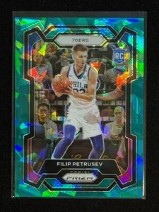 2023-24 Panini Prizm - Filip Petrusev #282 Teal Cracked Ice Prizm (RC) /225 76ER - Picture 1 of 4