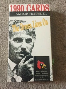 1990 UNIVERSITY OF LOUISVILLE CARDS- THE DREAM LIVES ON- VHS- NEW- - Imagen 1 de 3