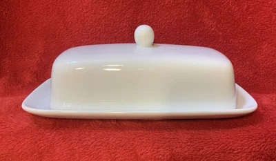 Better Homes & Gardens Covered Butter Dish Solid White Color..MINT - Image 1 of 4