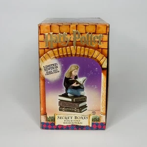 2000 Harry Potter Secret Boxes: Hermione "The Bookworm" Figurine New In Box - Picture 1 of 4