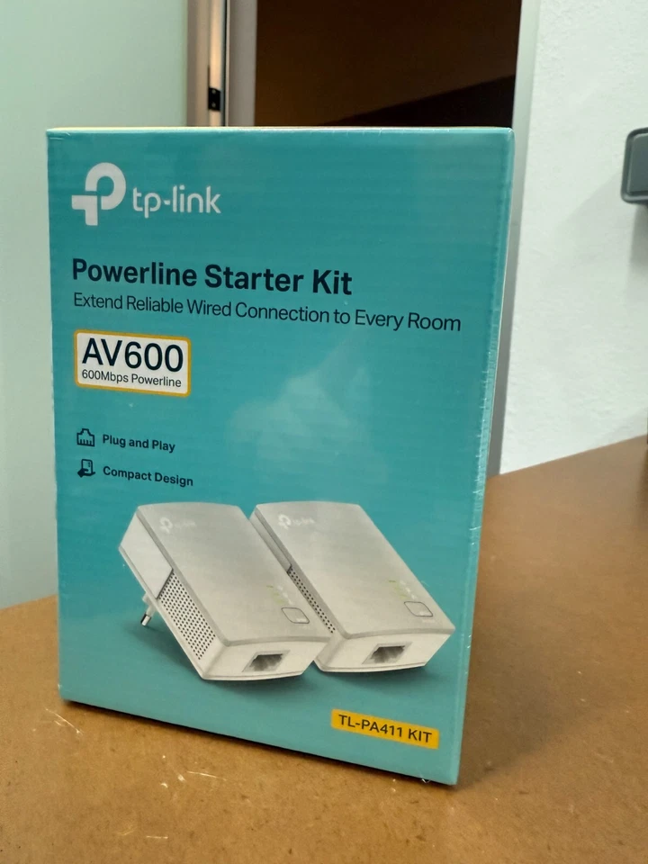 PLC TP-Link AV600 - Extiende la red de Internet por el cable eléctrico - Imagen 1 de 3