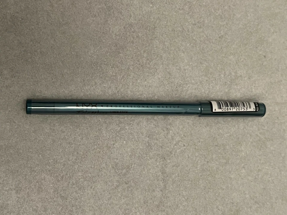 NYC Epic Wear Liner Stick (EWLS11 Turquoise Storm) + FREE DELIVERY - Image 1 of 1