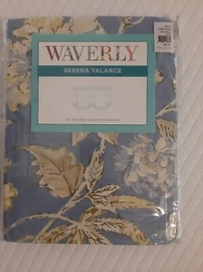 Waverly Augustine Chambray Serena Valance 50"" x 18"" blauer Blumenmuster - Bild 1 von 3