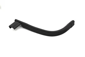 NEW Land Rover Discovery 2 Rear Gutter Drip Rail Finisher | RIGHT | DBC101400 - Picture 1 of 10