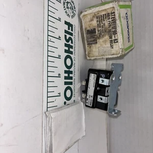 STEVECO 90-63 RBM TYPE 128000 RELAY 8PNC - Picture 1 of 6