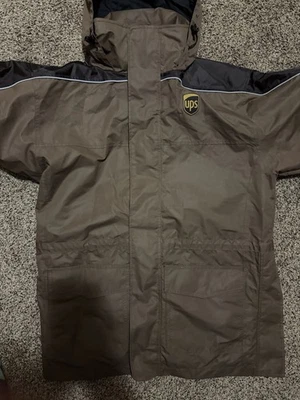 UPS Driver Uniform Jacket Mens Large Nylon Chore Work Coat Logo Brown Zip Up - Image 1 of 4