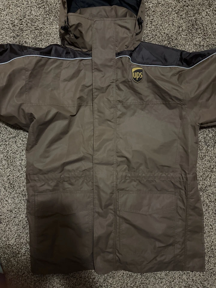 UPS Driver Uniform Jacket Mens L Nylon Chore Work Coat Logo Brown Zip Up - Image 1 of 4