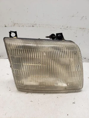 Passenger Right Headlight Fits 98-03 DODGE 1500 VAN 1433052 - Image 1 of 4