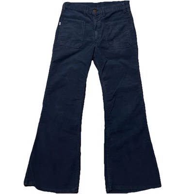 Pantalones de mezclilla vintage años 70 Levi’s White Tab Bell Bottom dos bolsillos delanteros Foto 1 de 4