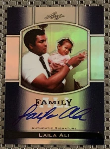 2011 LEAF FAMILY LAILA ALI CERTIFIED AUTO CARD YAUM-01 WITH CASSIUS CLAY #01/10 - Picture 1 of 5