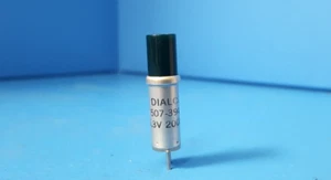 (2 pcs) Panel Light Indicator, 507-3943, Dialco/Dialight, 6.3v-200mA, Dark Green - Picture 1 of 2