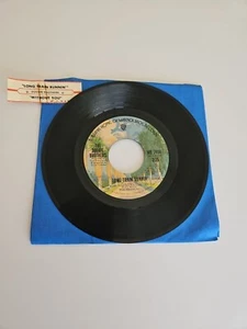 The Doobie Brothers - Listen Without You / Long Train Running. 7" Vinyl 45 Mint - Picture 1 of 2