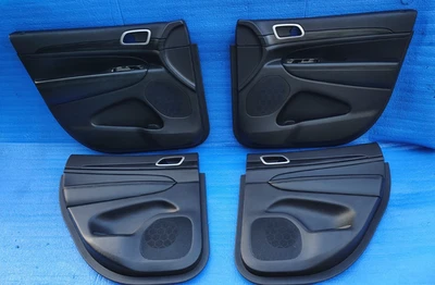 JUEGO PANEL PUERTA INTERIOR JEEP GRAND CHEROKEE OEM 19-22 Foto 1 de 4
