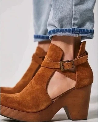 Free People $198 Cedar Clog Platform Crisscross Brown Suede Wood 38EU - 8 - Image 1 of 4