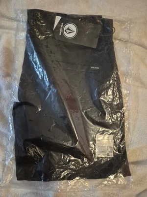 Volcom Frickin Chino Black Shorts Size 30 - Image 1 of 4