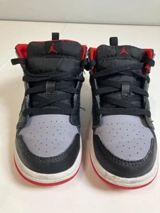 Jordan Kinder 1 Mid TD Black Cement Grey-Fire Red Turnschuhe - Größe 10C - Bild 1 von 13