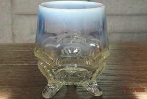 NORTHWOOD White Opalescent Footed Vase - Jefferson - Picture 1 of 5