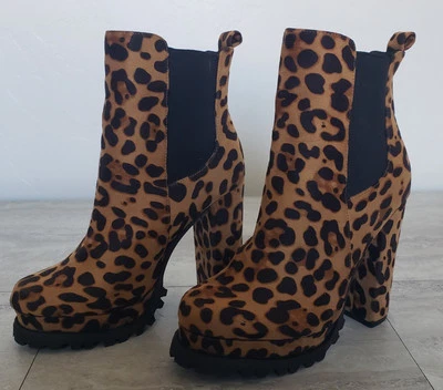 Animal Print Platform Size 8 Womens Liliana Monclair-5  Ankle Boots Pull On - Image 1 of 4