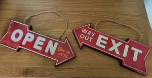 Vintage Style Metal Open & Exit Sign's - Retro Bar, Cafe Man Cave Wall Art, Uni - Picture 1 of 6