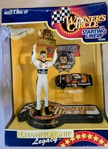 Dale Earnhardt Starting Lineup 1998 Daytona 500 Winners Circle Figure-Car-Stand - Picture 1 of 4