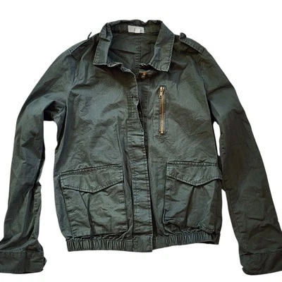 Chaqueta ligera caqui Wet Seal para mujer talla M verde militar bolsillos ocultos con botones Foto 1 de 4