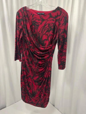 Vestido para mujer American Living rojo y negro floral elástico hasta la rodilla cuello cruzado Foto 1 de 4