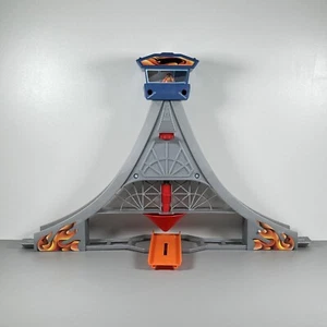 Hot Wheels TRICK TRACKS Colossal Stunt World Drop Tower / Launcher Set - Picture 1 of 8