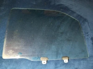 89-95 Toyota Pickup Truck Passenger Right Door Glass Window W Vent RH - Picture 1 of 8