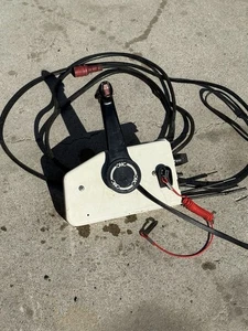 JOHNSON EVINRUDE REMOTE CONTROL BOX SIDE MOUNT WITH TRIM TILT 1979-95 432716 - Picture 1 of 4