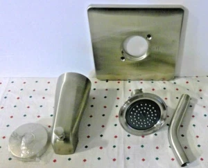 MOEN Valvola monocomando per vasca e doccia con finiture Modelli 2300, 8300, L2300, T830 - Foto 1 di 1