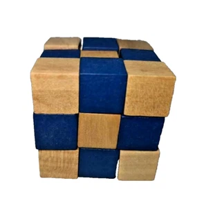 Mini cubo de madera 3D juego de rompecabezas bloques entrelazados serpiente nuevo 1,25"" 1,25"" 1,25"" EE. UU. - Imagen 1 de 3