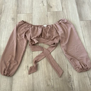 Altard State Top beige Satin Crop Top dramatische Ballonärmel Taillenband L - Bild 1 von 4