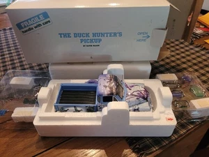 RARA camioneta pickup The Duck Hunters diecast Danbury como nueva en caja 1:24 - Imagen 1 de 10