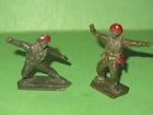 1960s LONE STAR x2 WWII BRITISH INFANTRY SOLDIERS HARVEY SERIES Red Beret Gurkha