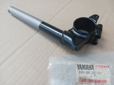 Manillar derecho Yamaha FZR1000 Genesis 1987 1988 2GH-26122-00 OEM NOS Foto 1 de 4