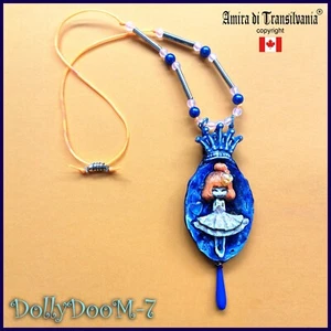 Blumarine Little Doll Jewelry Necklace Pendant Princess Pearl Amulet Crown Jewel - Picture 1 of 24