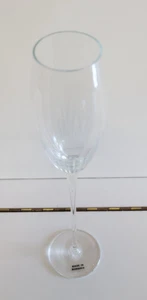 LONG STEM CLEAR CRYSTAL CHAMPAGNE FLUTE MADE IN ROMANIA 13 INCHES HOLDS 6 OZS - Picture 1 of 5